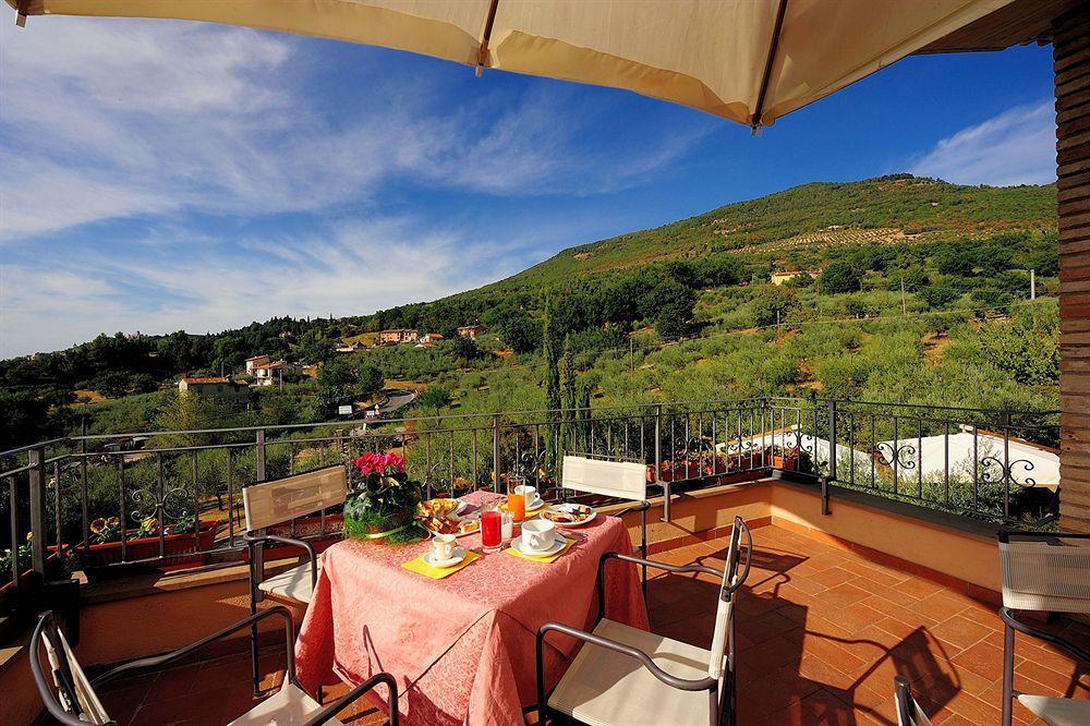 Hostal Colle Degli Olivi Snc Asís Exterior foto
